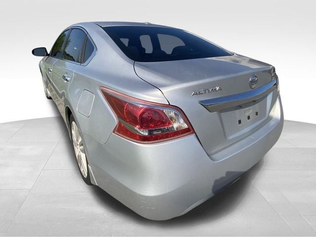 2013 Nissan Altima 3.5 SV