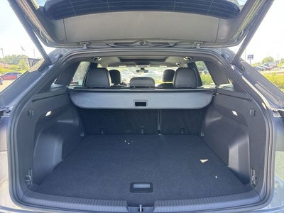 2024 Volkswagen Atlas Cross Sport 2.0T SEL R-Line