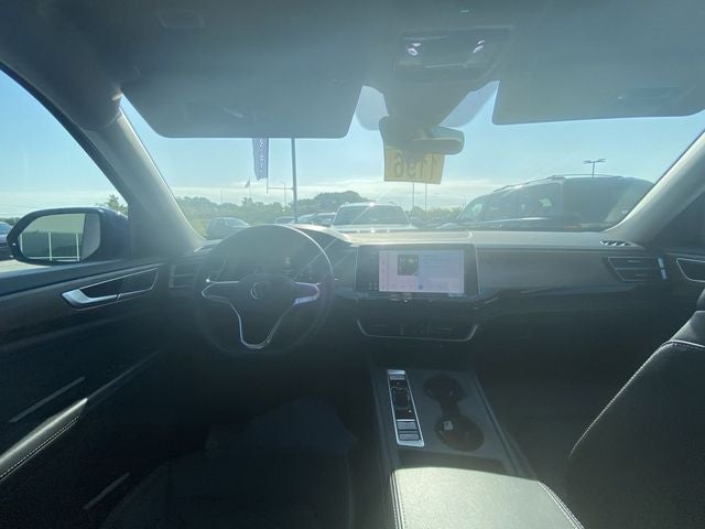 2025 Volkswagen Atlas 2.0T SE