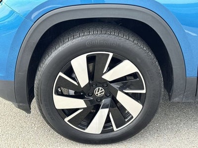 2025 Volkswagen Atlas Cross Sport 2.0T SE w/Technology