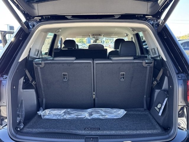 2026 Volkswagen Atlas SE w/Technology