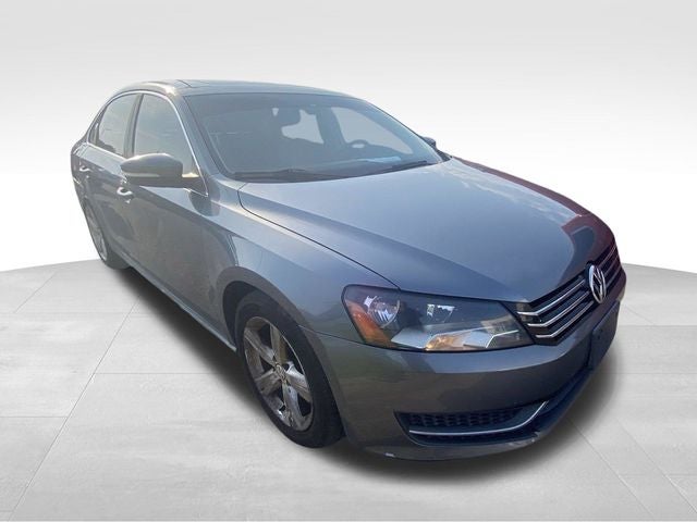 2013 Volkswagen Passat 2.5 SE