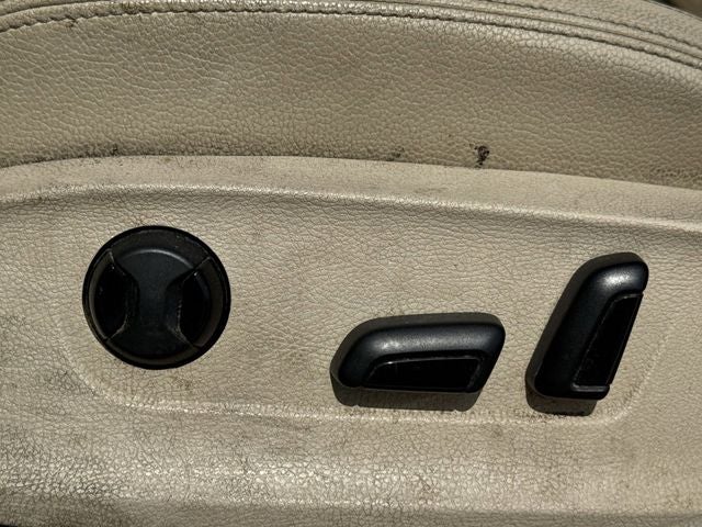 2012 Volkswagen Passat 2.5 SEL