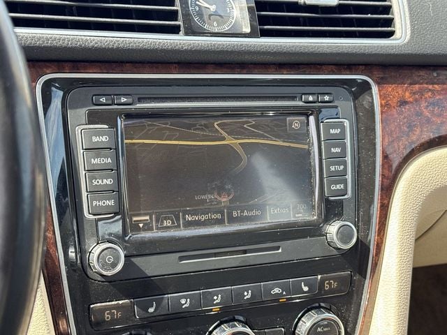 2012 Volkswagen Passat 2.5 SEL