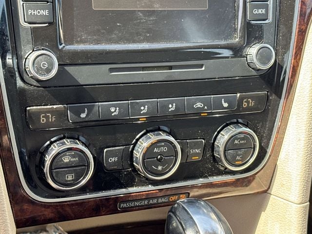 2012 Volkswagen Passat 2.5 SEL