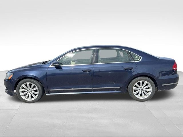 2012 Volkswagen Passat 2.5 SEL