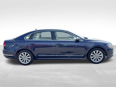 2012 Volkswagen Passat 2.5 SEL