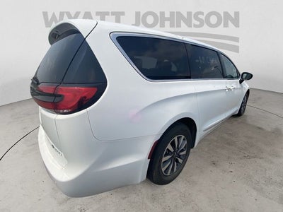 2023 Chrysler Pacifica Hybrid Limited