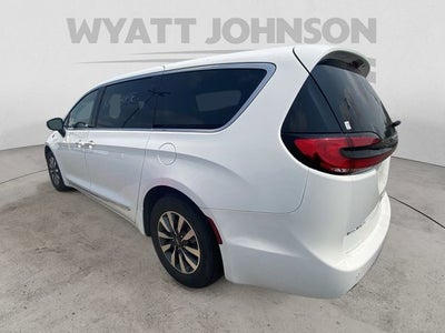 2023 Chrysler Pacifica Hybrid Limited