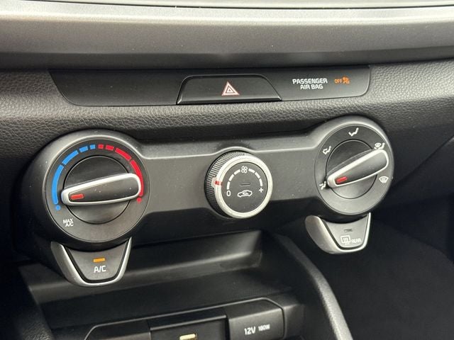 2022 Kia Rio LX