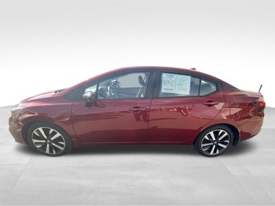 2022 Nissan Versa 1.6 SR