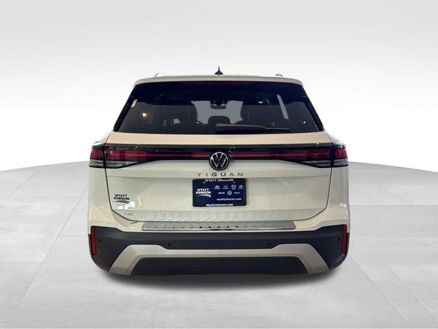2026 Volkswagen Tiguan 2.0T SE