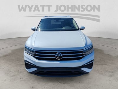 2023 Volkswagen Tiguan 2.0T SE