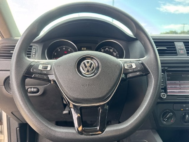 2015 Volkswagen Jetta 2.0L S w/Technology