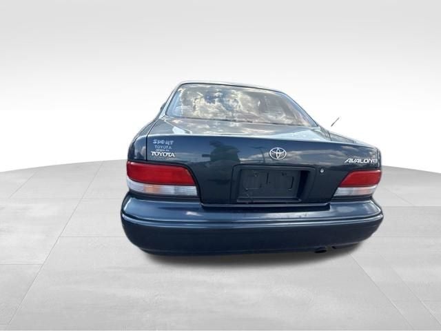 1995 Toyota Avalon XL