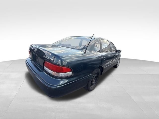 1995 Toyota Avalon XL