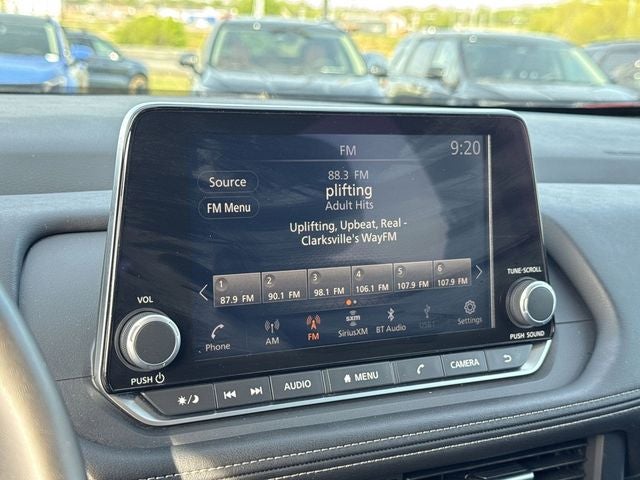 2025 Nissan Rogue SV