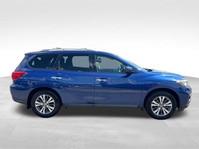 2020 Nissan Pathfinder S