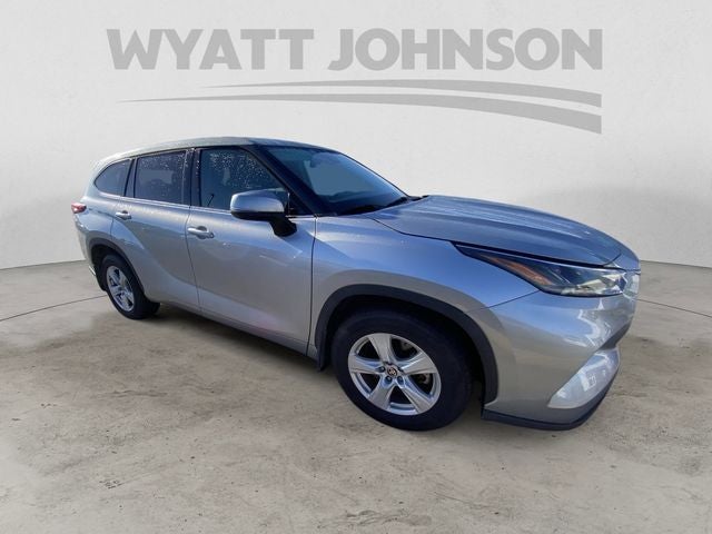2021 Toyota Highlander LE