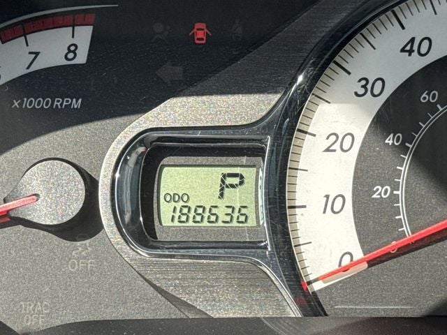 2014 Toyota Sienna SE 8 Passenger