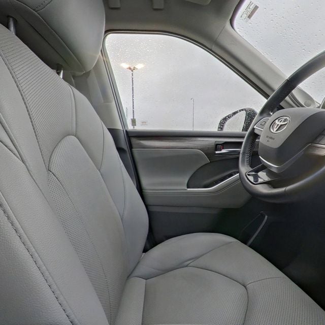 2020 Toyota Highlander Limited