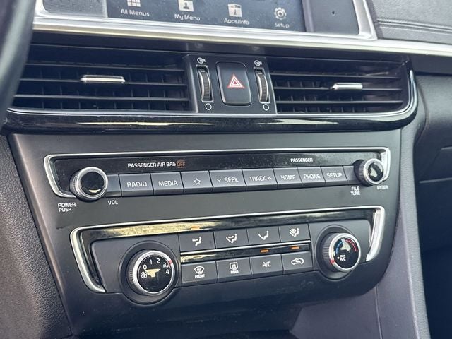 2020 Kia Optima SE