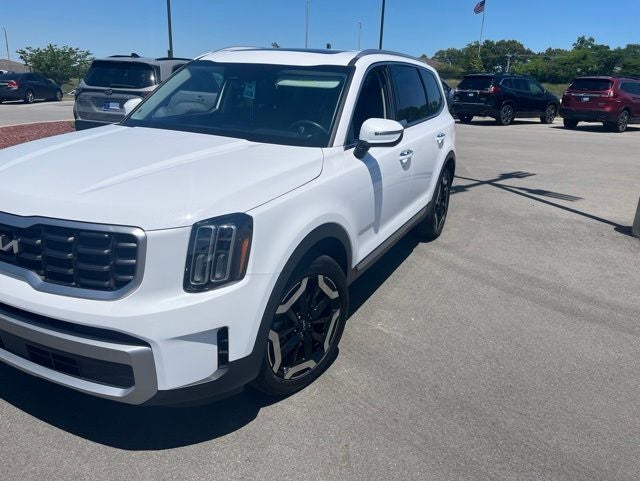 2023 Kia Telluride S