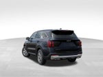 2025 Kia Sorento LX