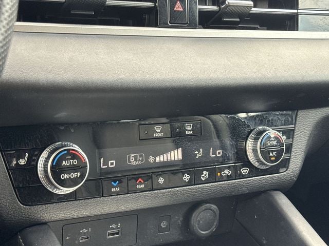 2023 Mitsubishi Outlander PHEV SEL