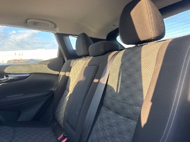 2018 Nissan Rogue Sport SV