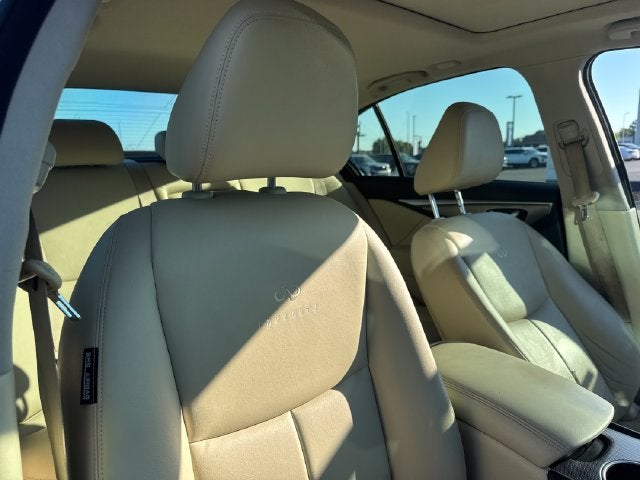 2014 INFINITI Q50 Premium