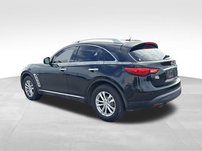 2016 INFINITI QX70 Base