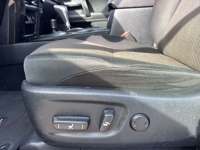 2024 Toyota 4Runner TRD Off-Road