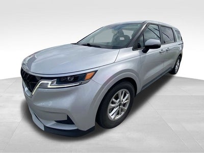 2022 Kia Carnival LX