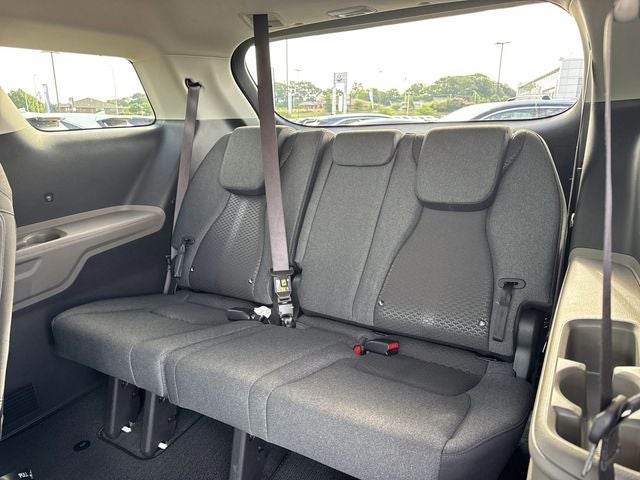 2026 Kia Carnival LX