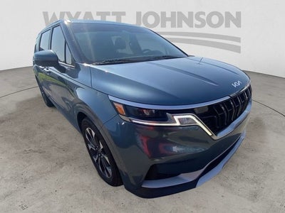 2024 Kia Carnival EX