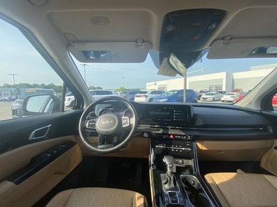 2024 Kia Carnival EX