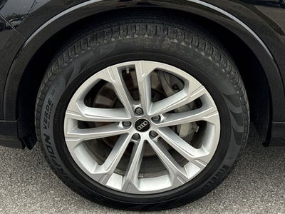 2025 Audi Q7 55 Premium Plus quattro