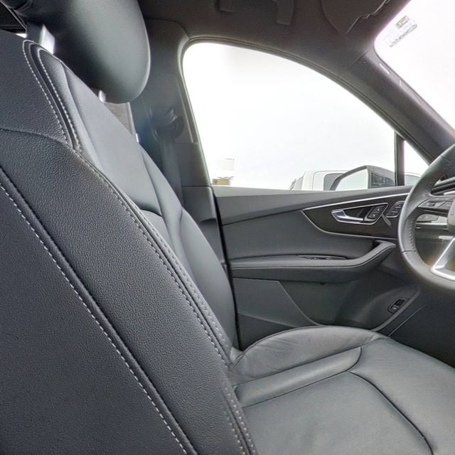 2025 Audi Q7 55 Premium Plus quattro