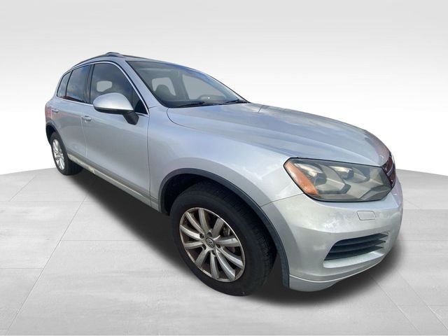 2011 Volkswagen Touareg V6 TDI Sport