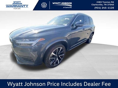 2022 Volvo XC90 T6 Momentum