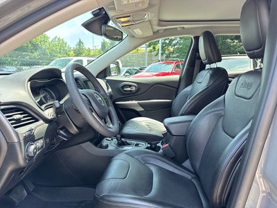 2022 Jeep Cherokee Latitude Lux