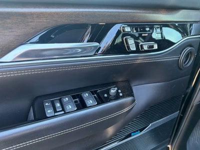 2022 Jeep Grand Wagoneer Series II
