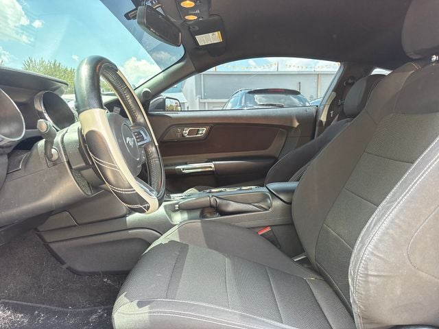 2016 Ford Mustang V6