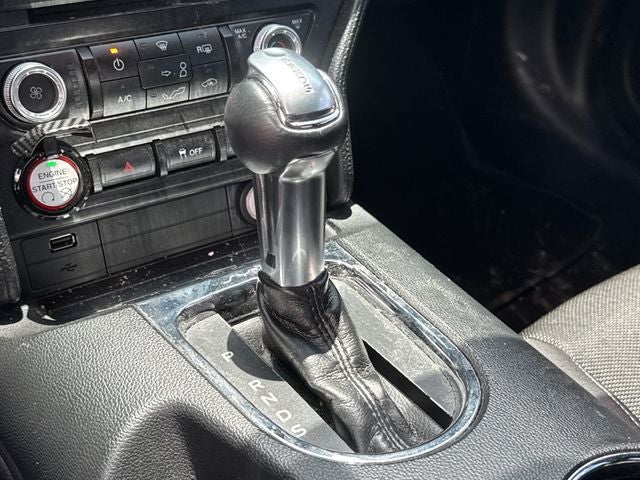 2016 Ford Mustang V6