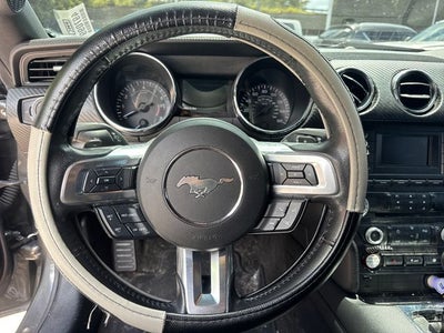 2016 Ford Mustang V6