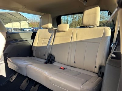 2024 Ford Expedition Max XLT