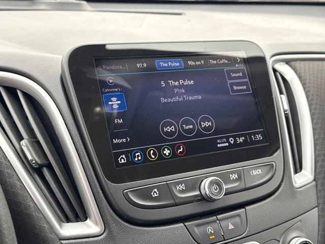 2022 Chevrolet Malibu LT