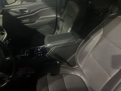 2022 GMC Acadia AT4