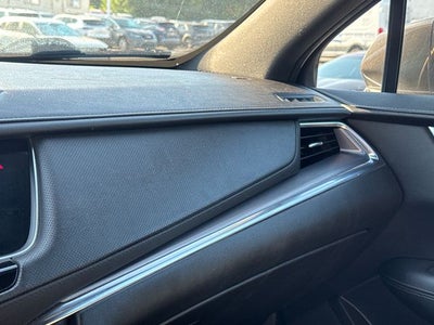 2020 Cadillac XT5 Luxury